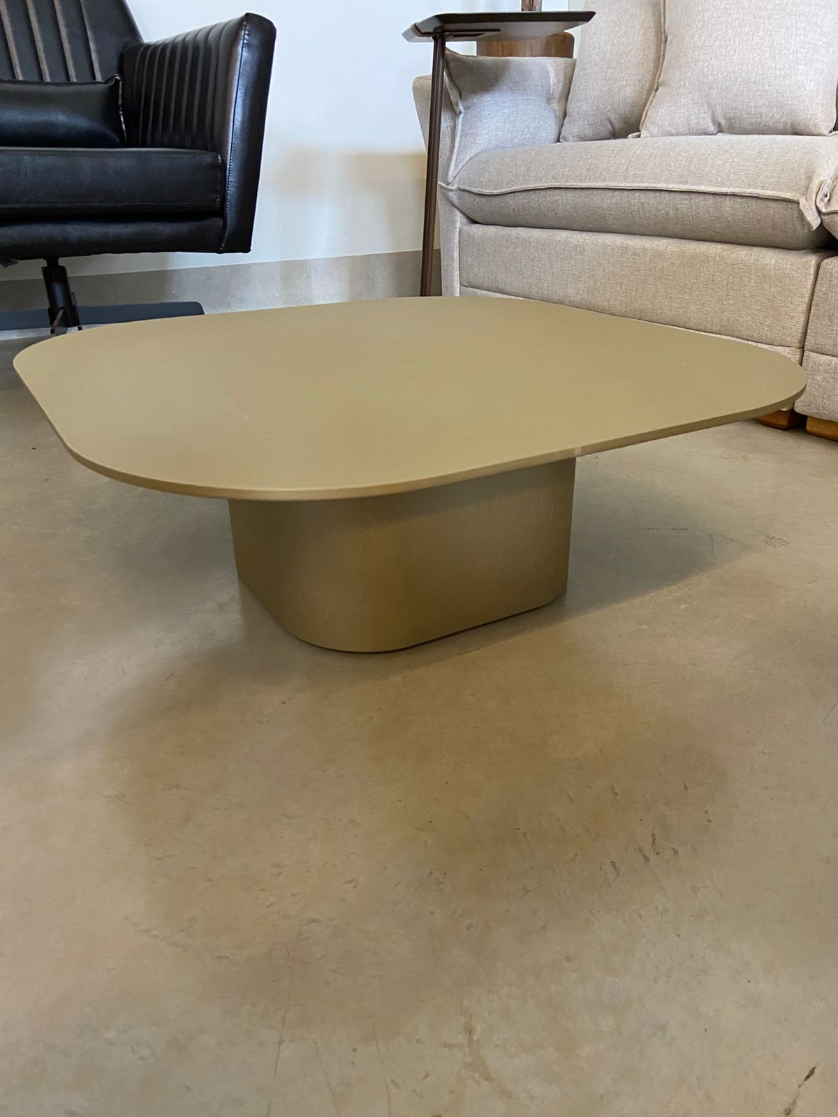 Mesa De Centro Alice Baixa 4