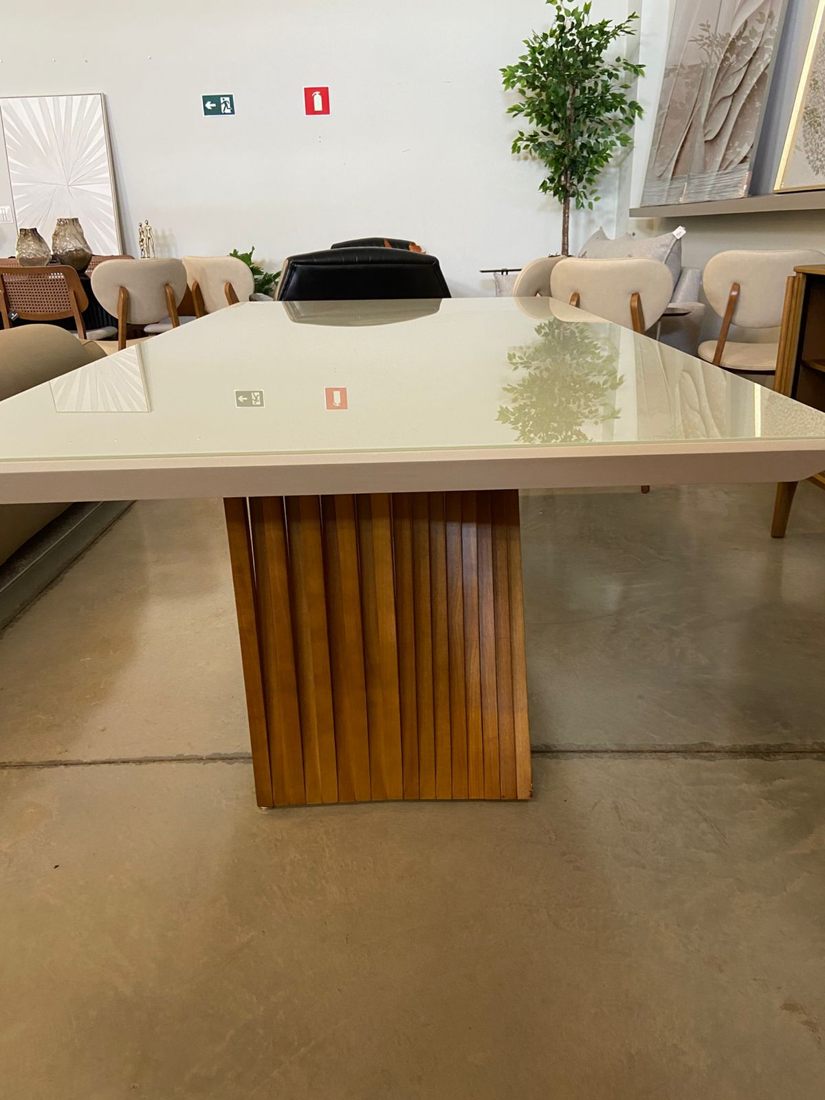 Mesa Milena 2