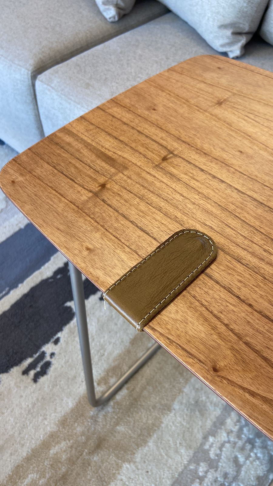 Mesa Lateral Grau 2