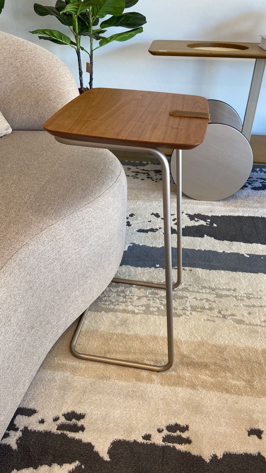 Mesa Lateral Grau 3