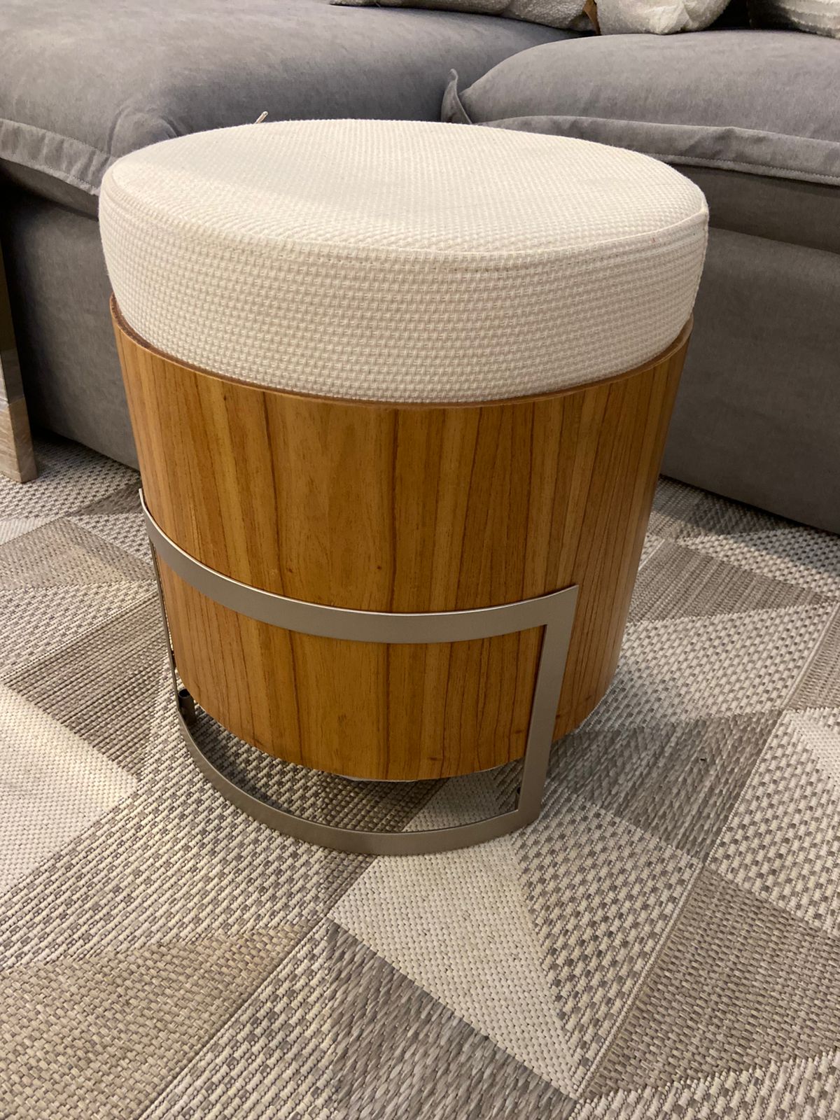 Puff Gold Laminado 3